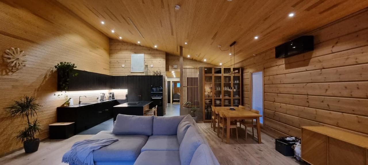 Luxury Villa Rauhankatu Рованиеми Экстерьер фото